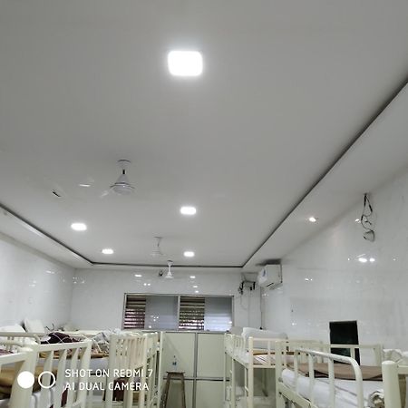 Star Dormitory Mumbai Exterior foto