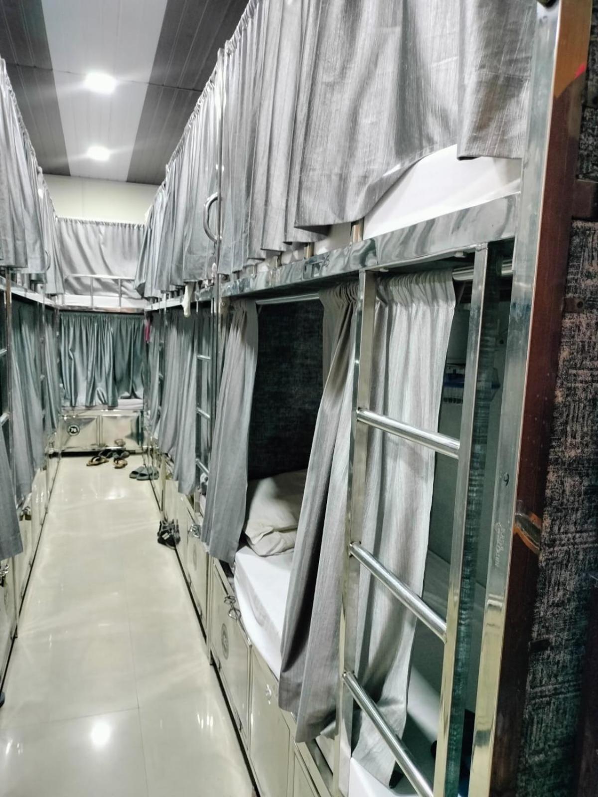 Star Dormitory Mumbai Exterior foto