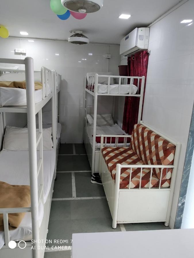 Star Dormitory Mumbai Exterior foto